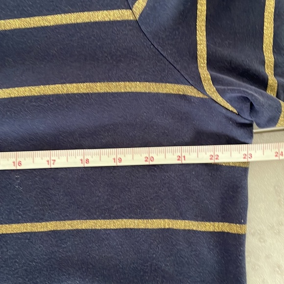 CHARTER CLUB Woman Weekend 2X long sleeve navy top glittery gold stripes high-lo - Picture 8 of 9